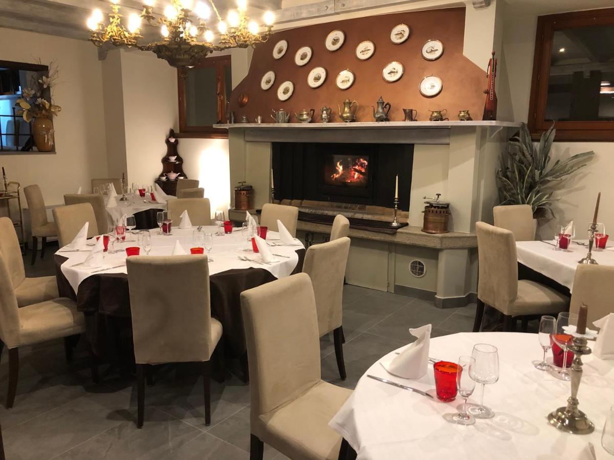 Locanda Rossa Hotel Romans di Varmo Екстериор снимка