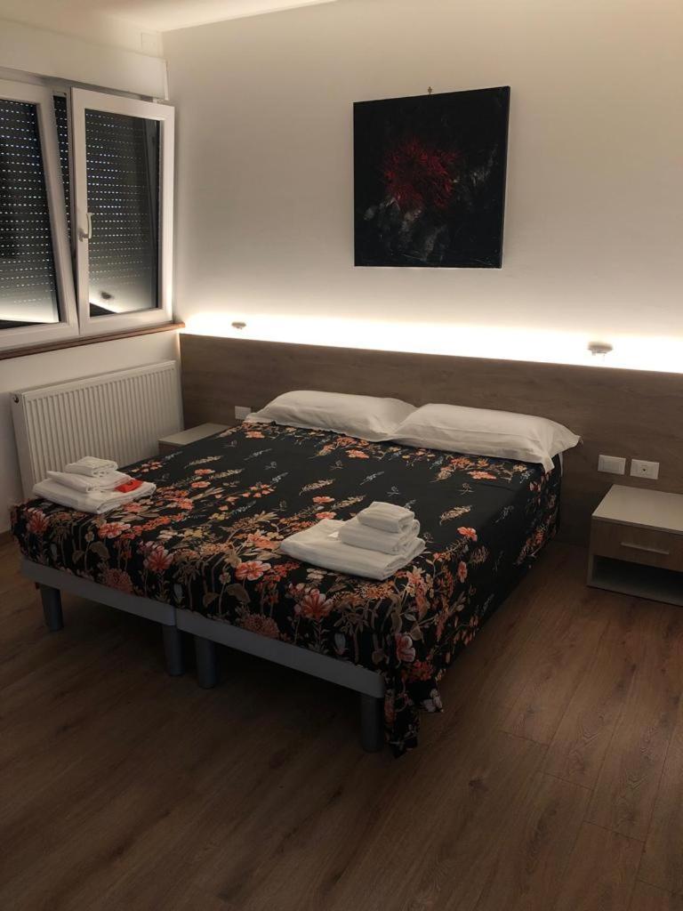 Locanda Rossa Hotel Romans di Varmo Екстериор снимка
