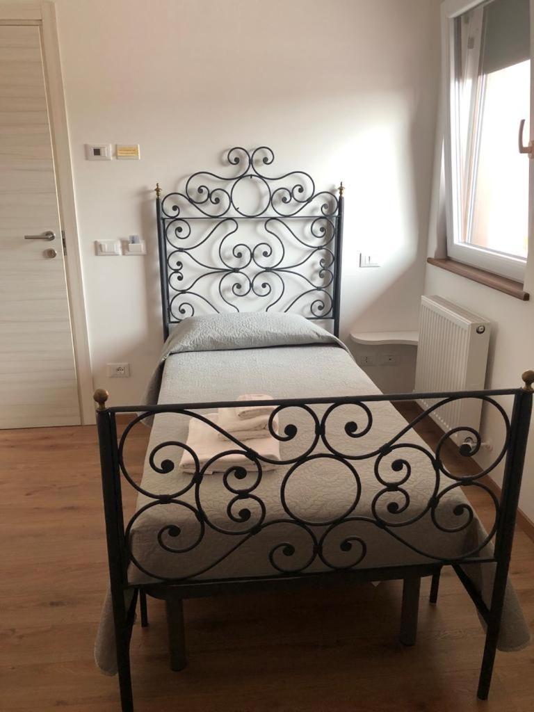 Locanda Rossa Hotel Romans di Varmo Екстериор снимка